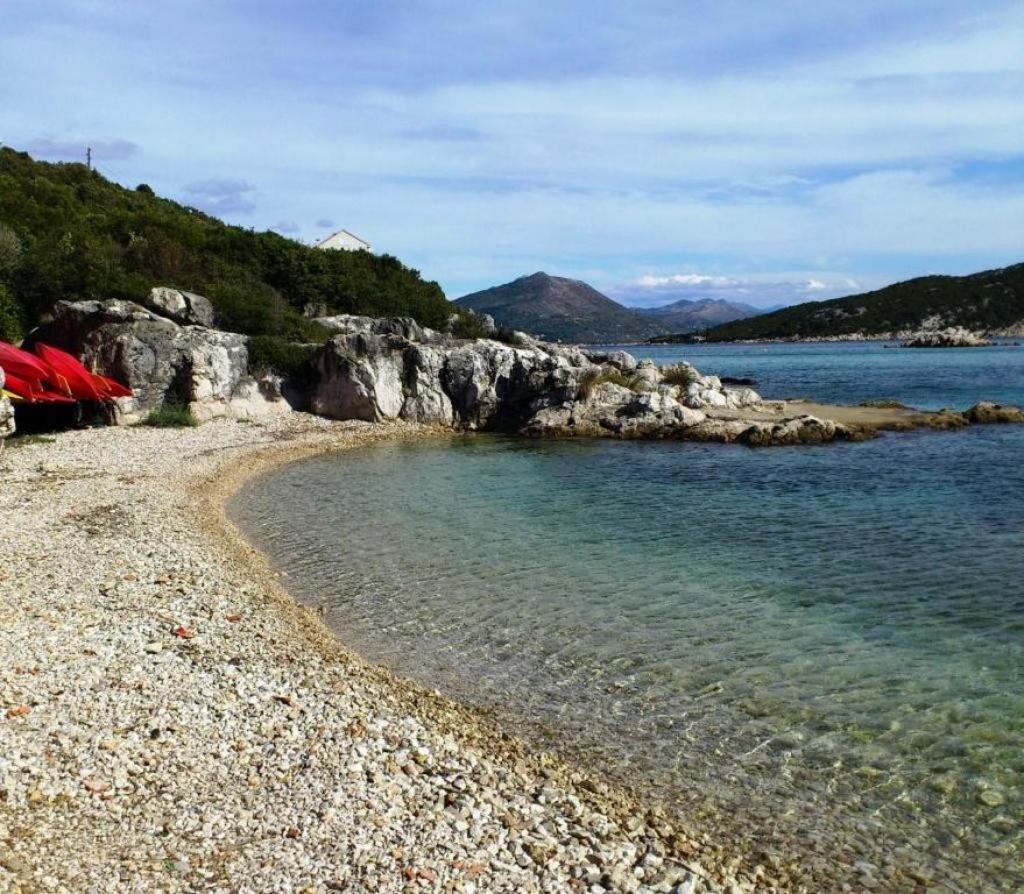 Guest House Simunovic Sudurad Bagian luar foto